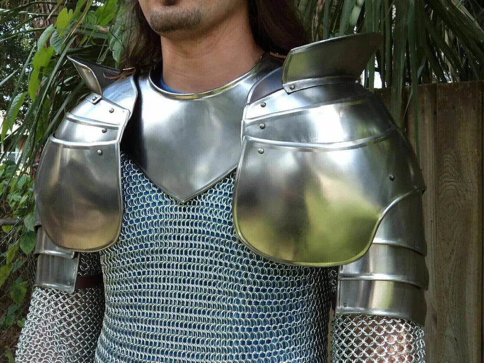 Pauldrons &amp; Gorgets: Essential Shoulder &amp; Neck Protection in Medieval Armor