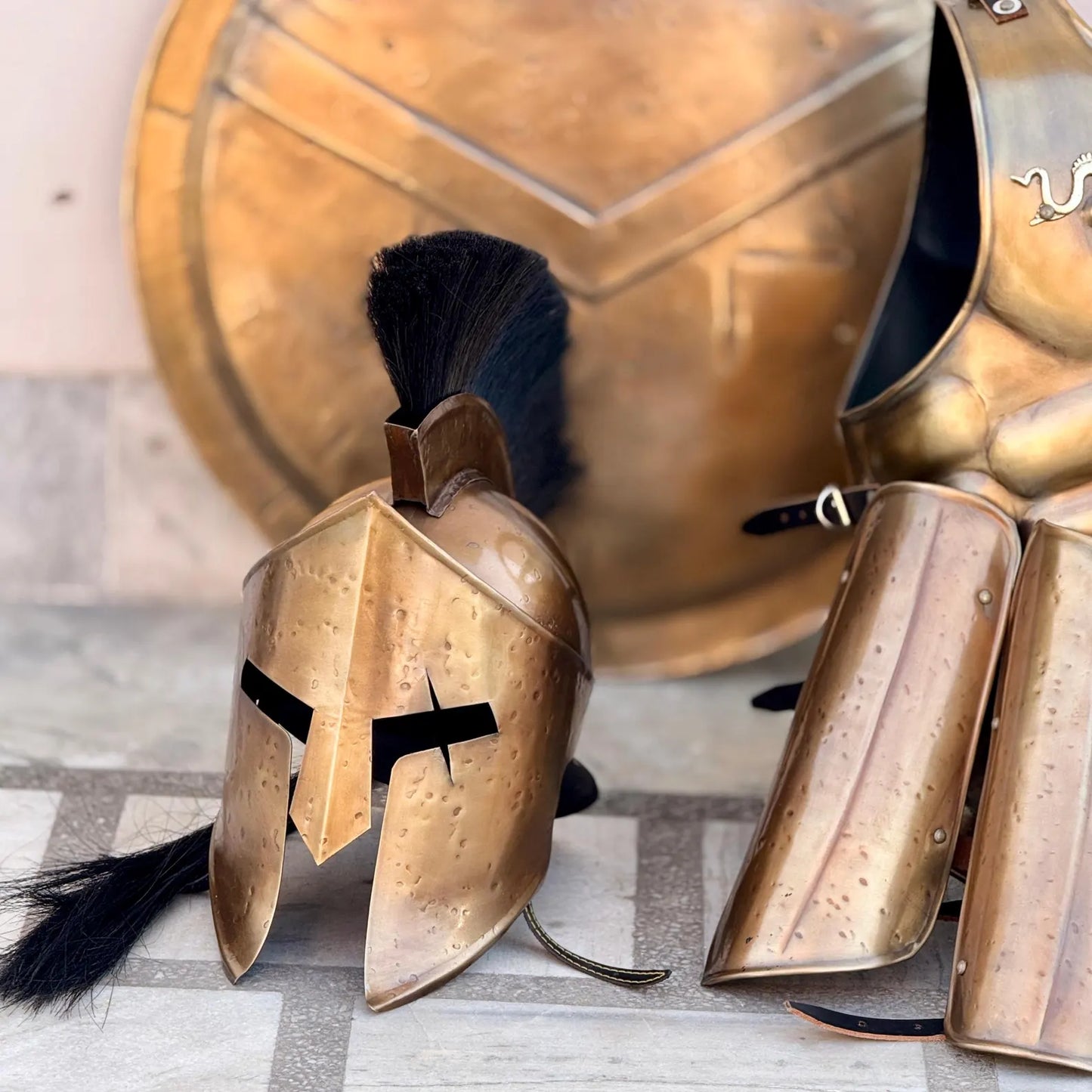 Spartan Armor Set – Full Muscle King Leonidas 300 Spartan Costume | Medieval Greek Armor with Helmet, Arm & Leg Armor | Perfect Christmas Gift for Cosplay & Reenactments